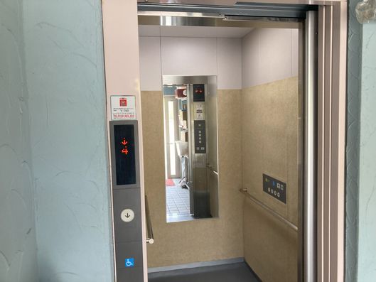 エレベーター