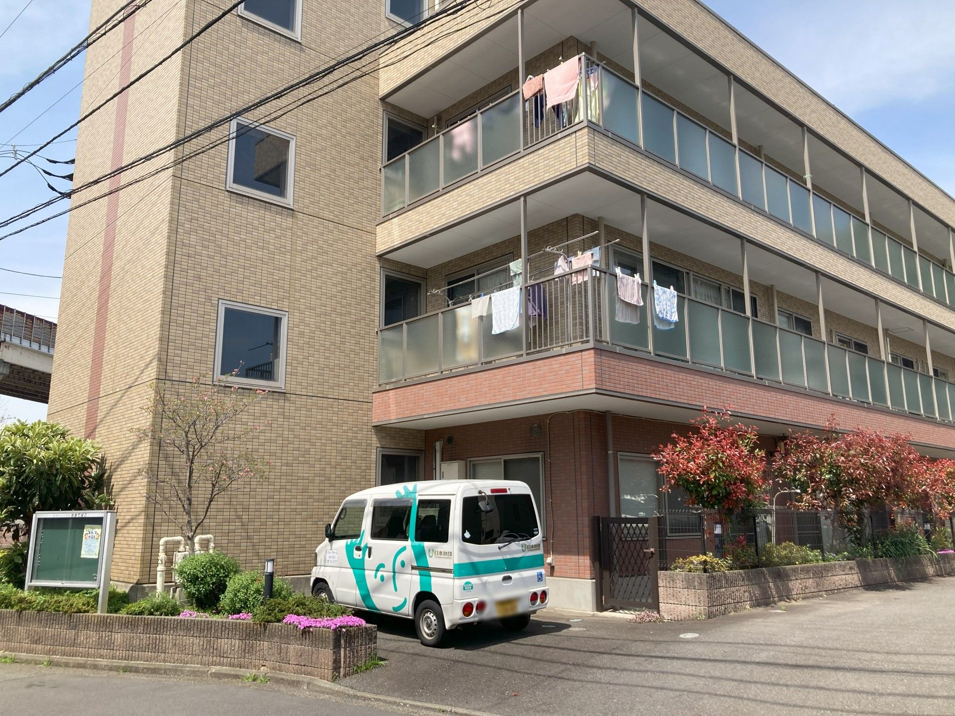温かみのあるエントランス