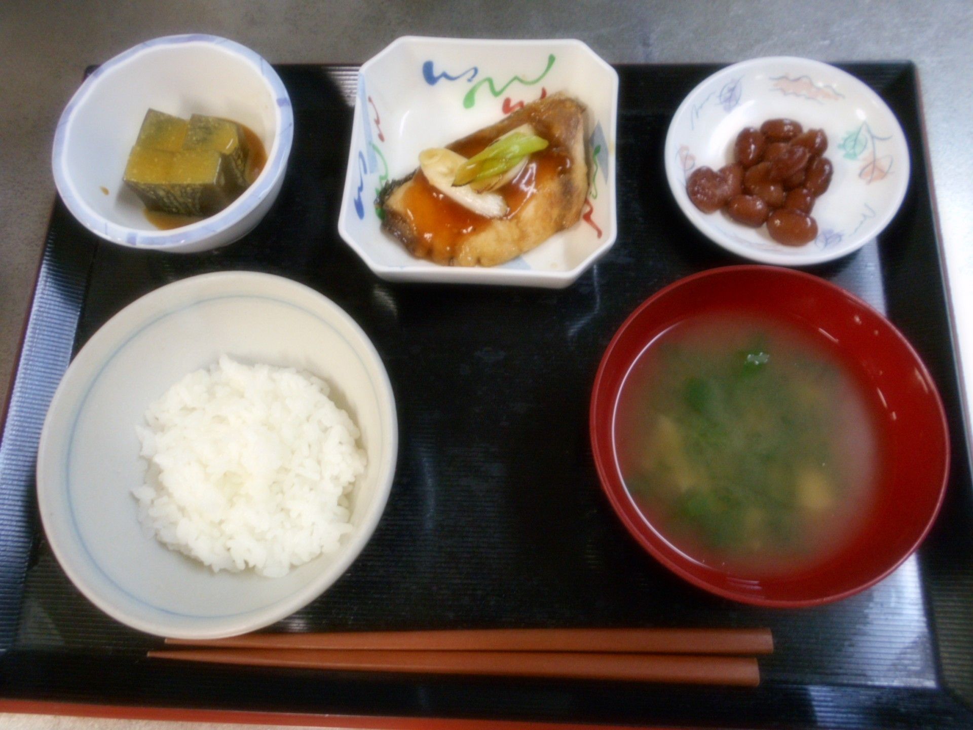 和食の食事セット