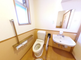 ゆとりのあるトイレスペース
