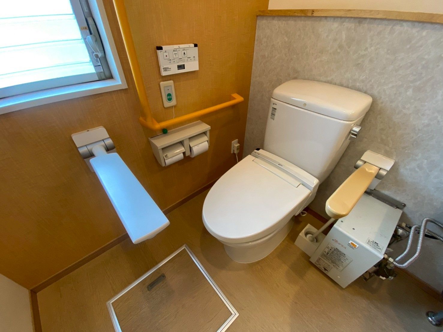 安全に配慮した設備のトイレ