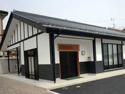 和風の建物外観