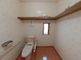 バリアフリー設計のトイレ空間