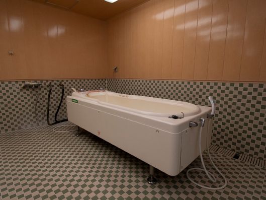 介護浴槽