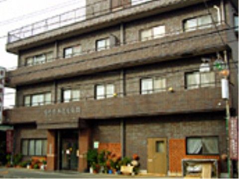 近隣には歴史と格式のある温泉旅館があり、ちょっとした小旅行が楽しめる。ゆったり温泉に浸かり身も心もリフレッシュできる。