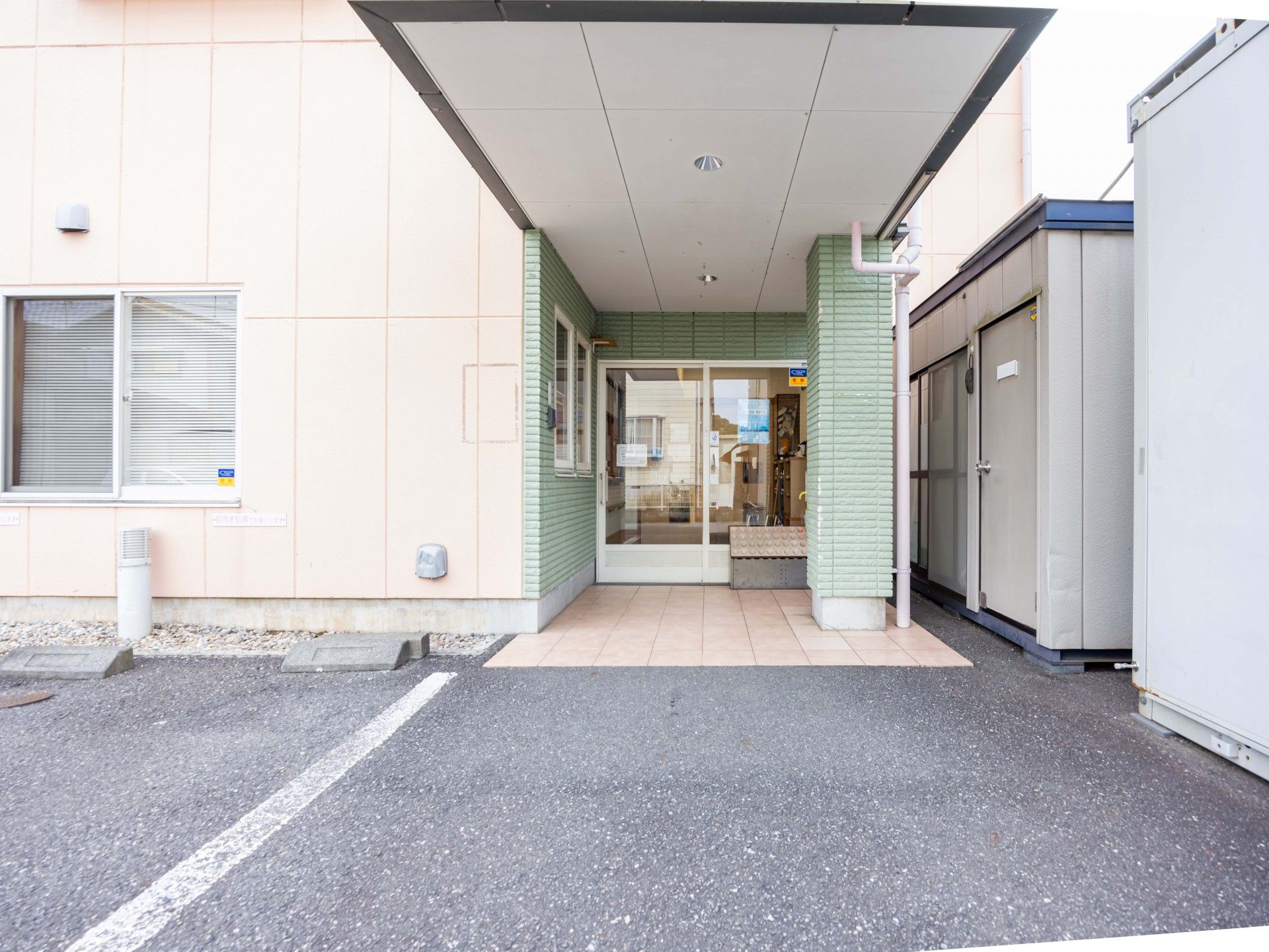 入り口のバリアフリー設計