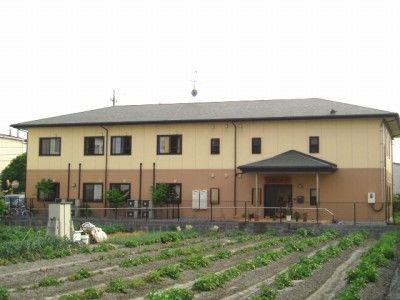 ゆったりとした建物の外観