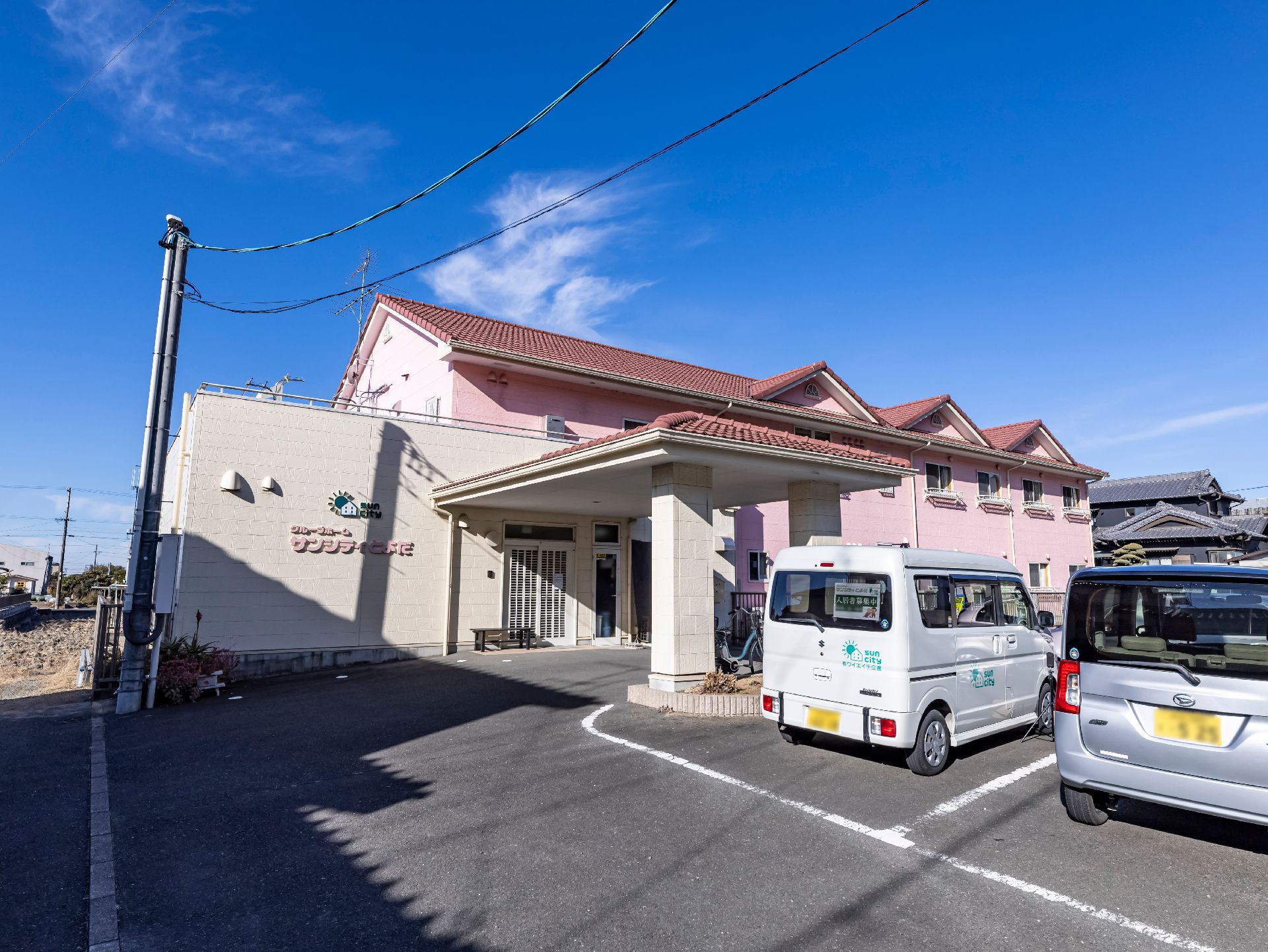 駐車場が完備された施設