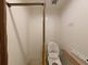 バリアフリー設計のトイレ空間