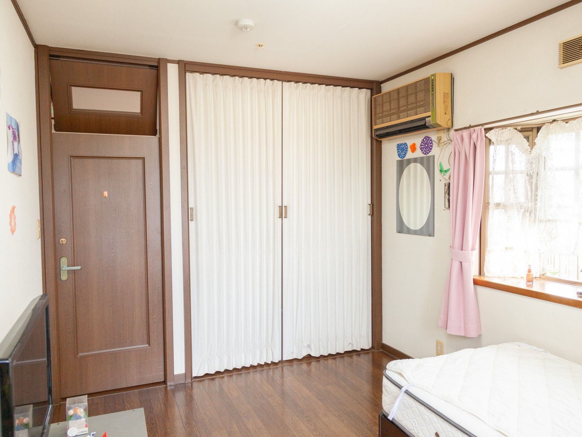 部屋の居室