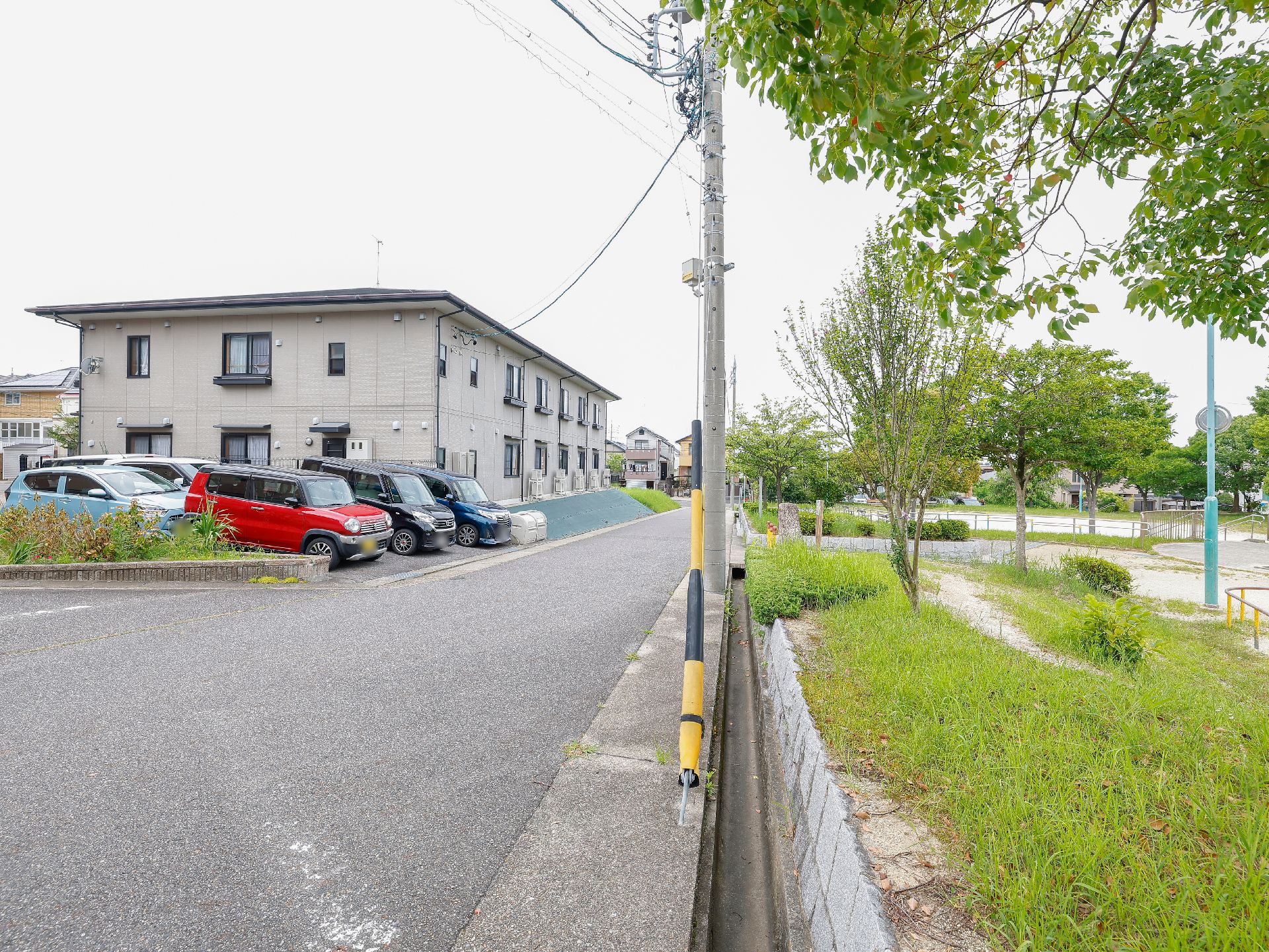 緑・自然が多く、静かな環境が広がっている施設の周辺環境