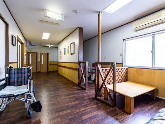 フローリング床