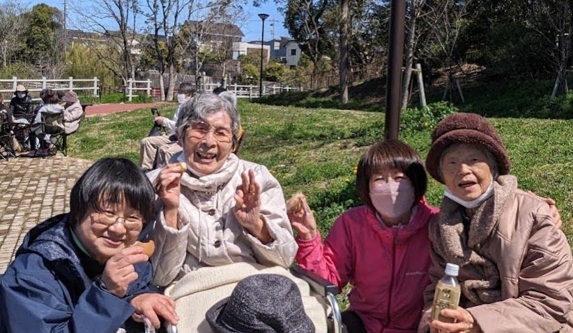笑顔の集い公園散歩