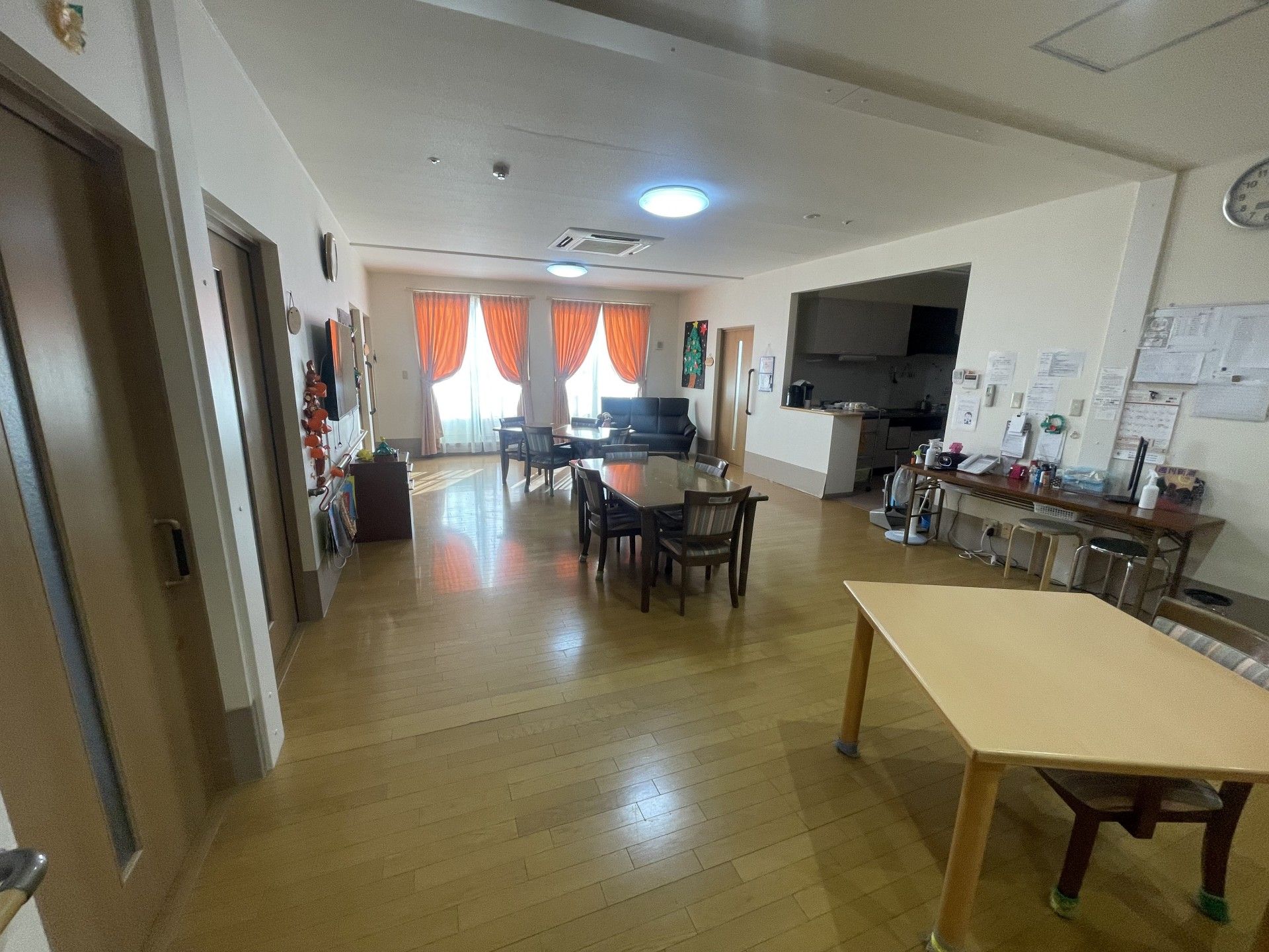 明るい共有スペース