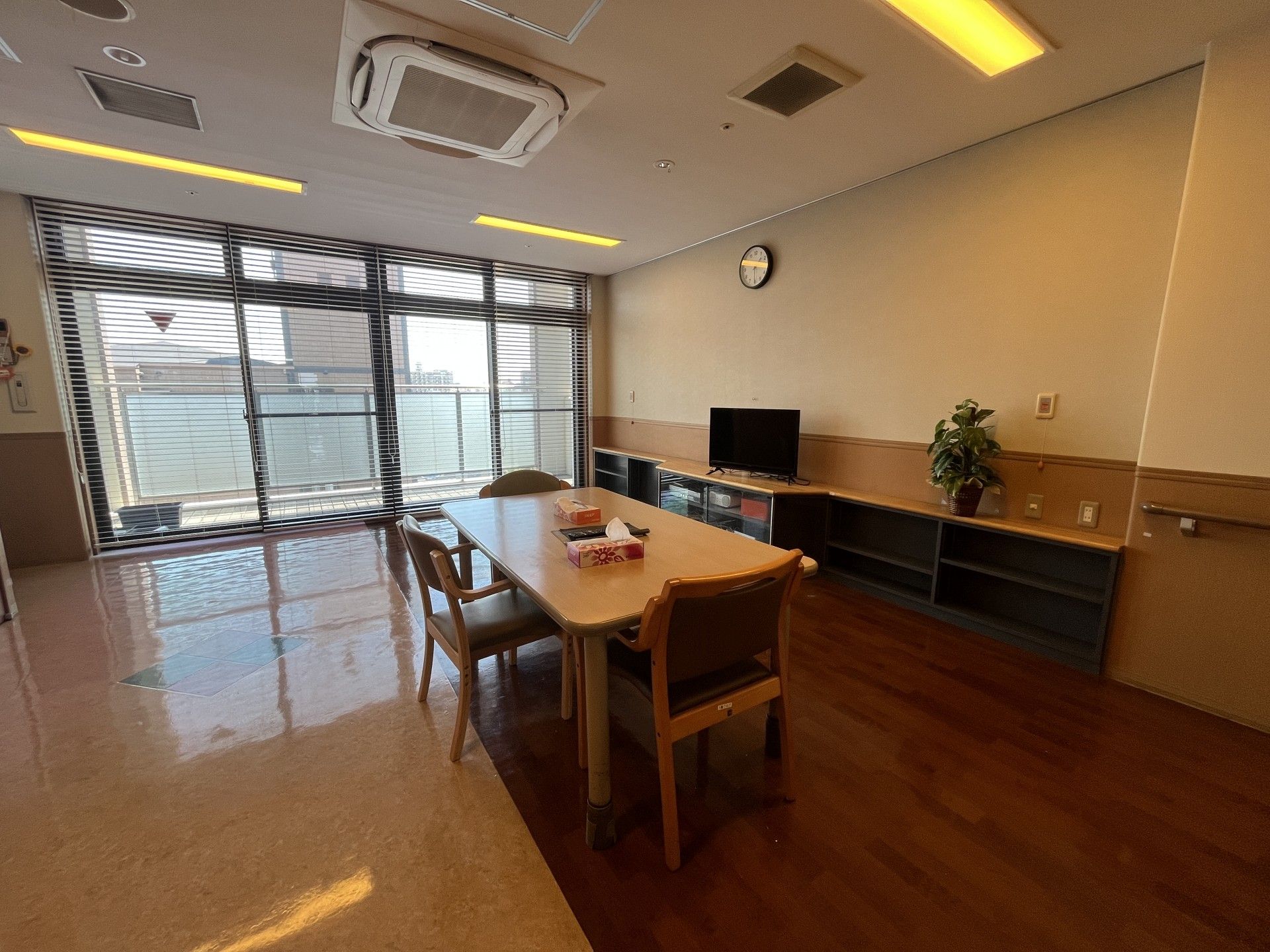 明るい共有スペース
