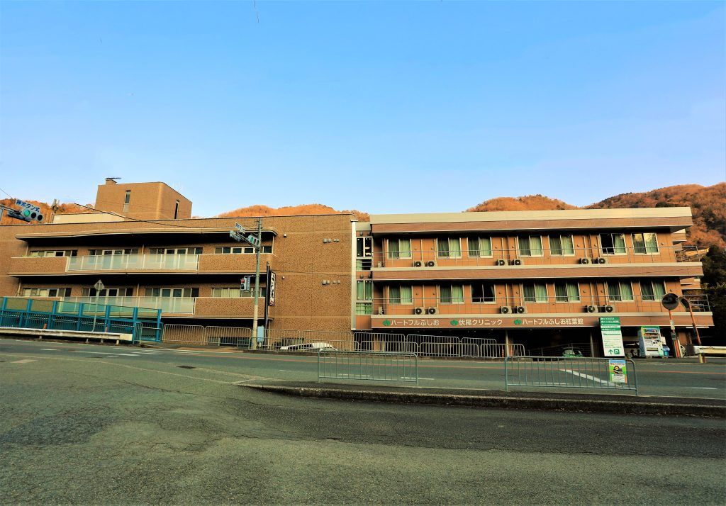 ゆったりとした建物外観