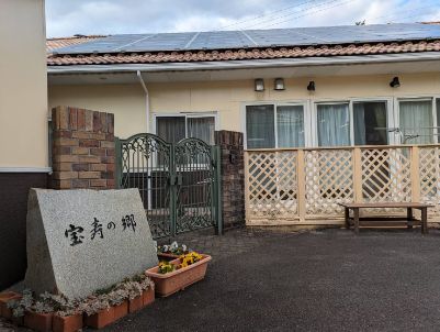 ゆったりとした入口エリア