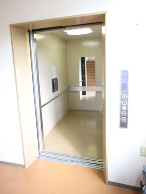 エレベーター