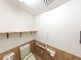 バリアフリー設計のトイレ空間