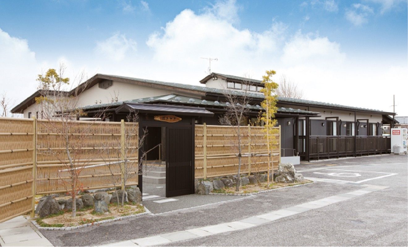 和風の建物外観