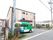 駐車場付近から見た、介護施設全体の外観