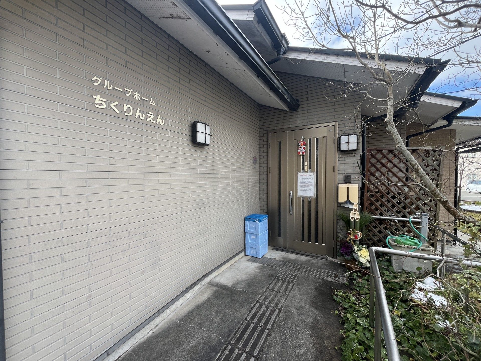 玄関の外観