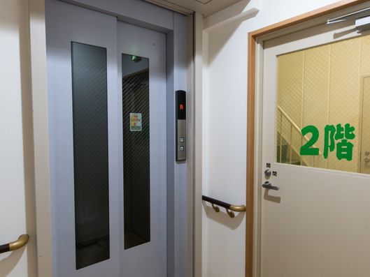 エレベーター