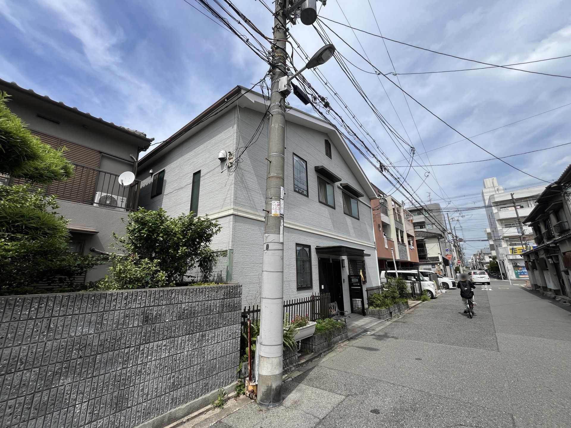 静かな住宅街の一角