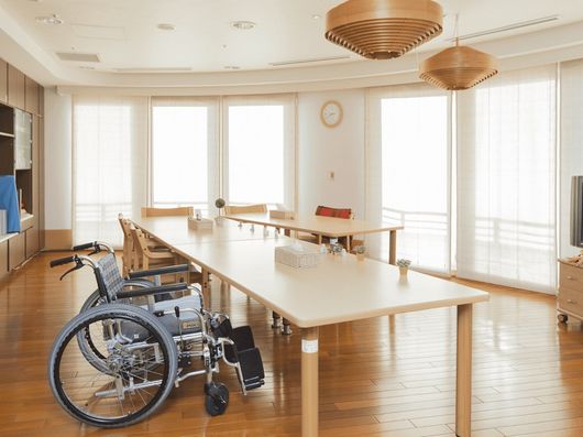 デイルーム（リビング兼ダイニング）