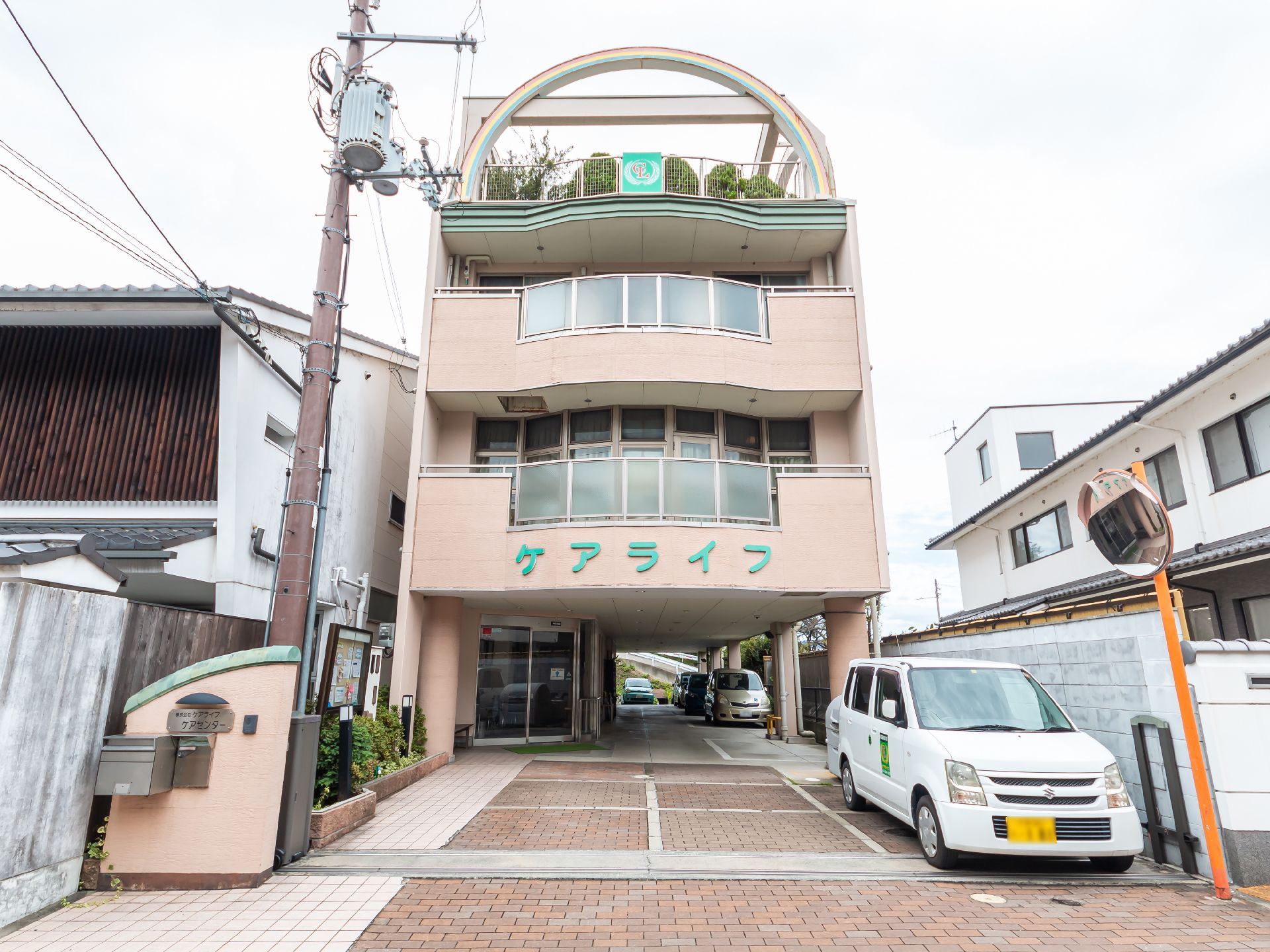 バルコニーのある施設