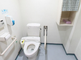 介護施設の清潔なトイレ設備
