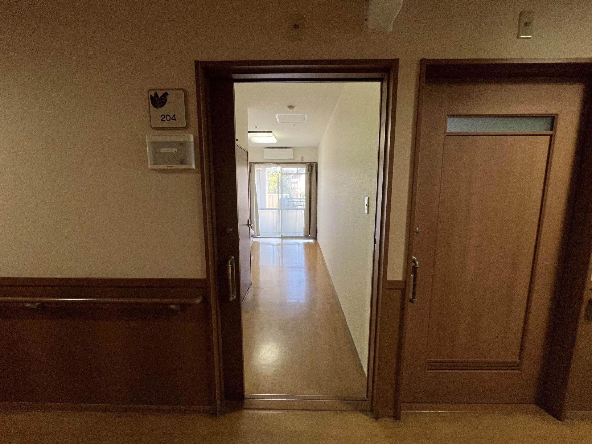 204号室の入口