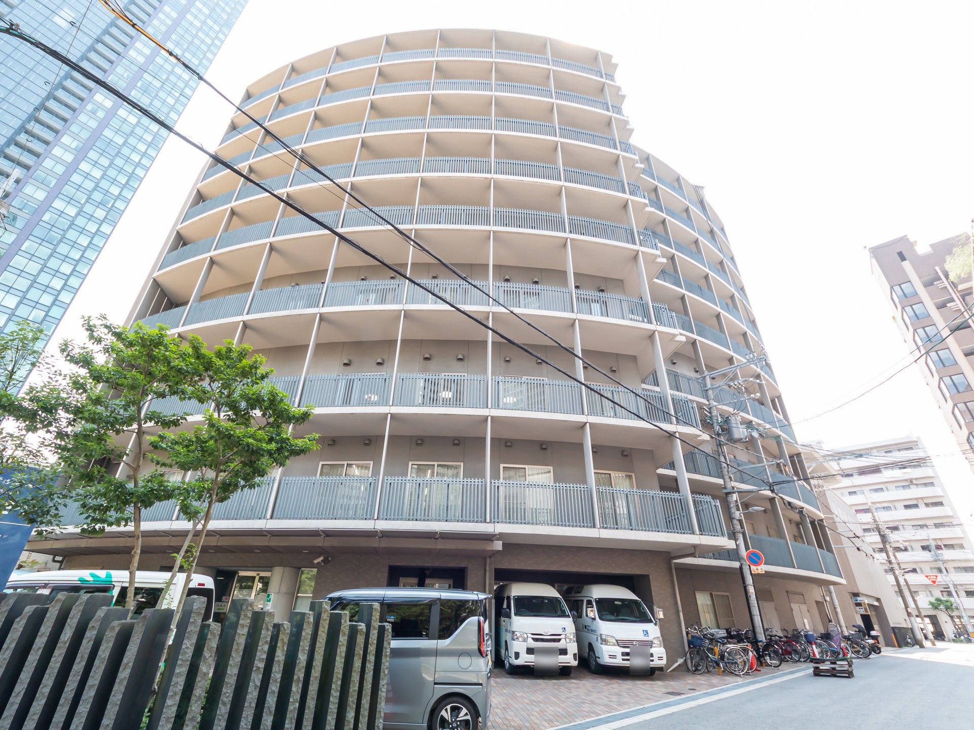 高層建物の外観