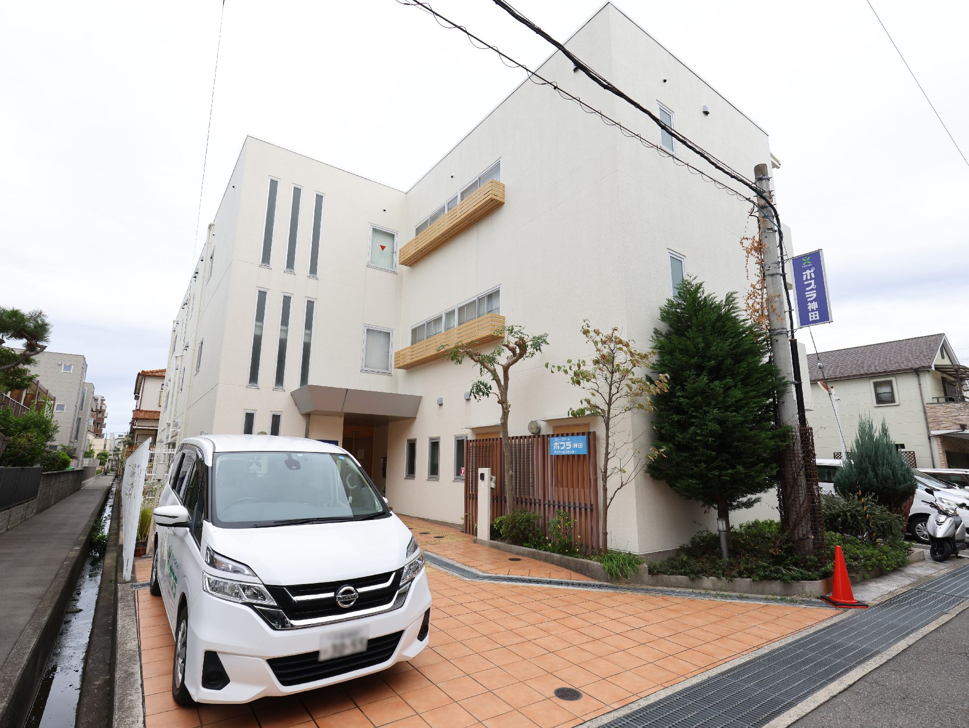 マンションのような雰囲気がある外観