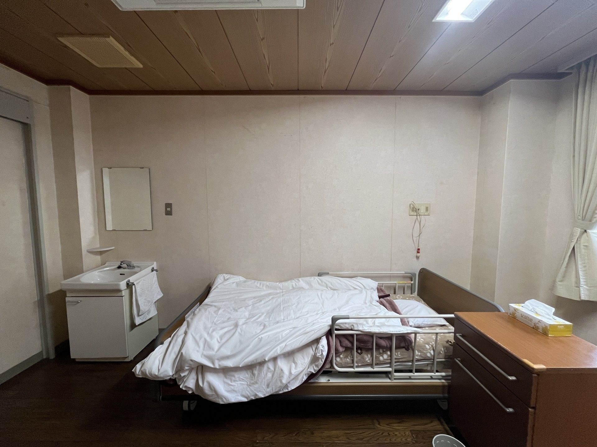 シンプルな居室