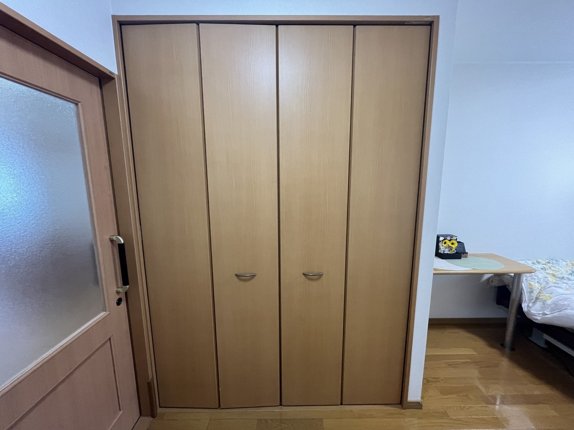 居室の整ったクローゼット