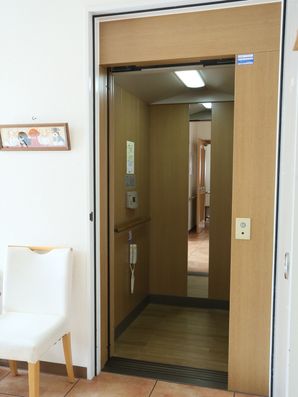 エレベーター