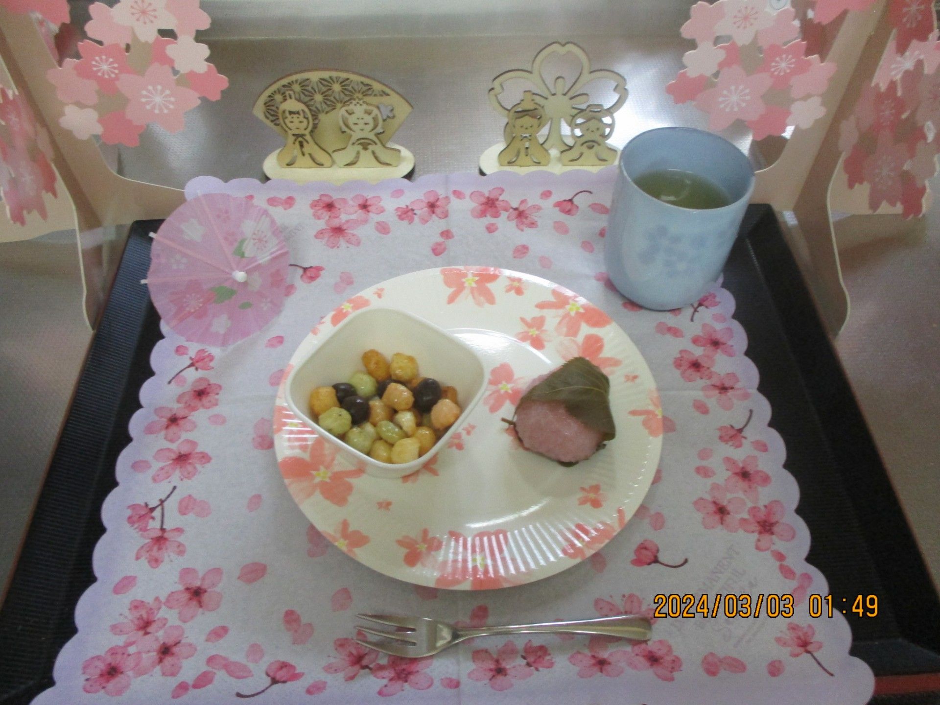 春を感じる食事セット