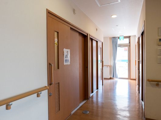 スライド式ドア