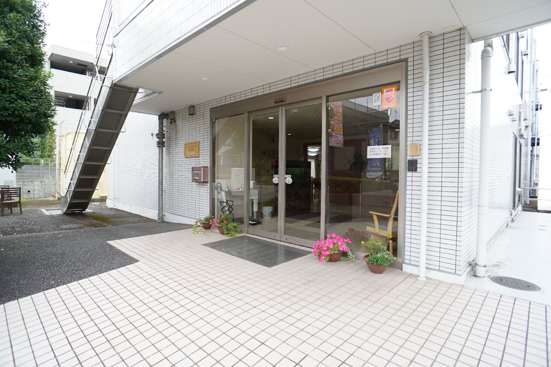 自動ドアを設置した玄関