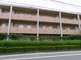 介護施設の外観と周辺環境