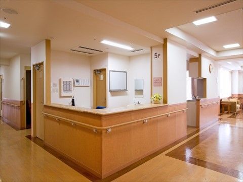 「ニチイホーム はるひ野」のヘルパーステーション（イメージ）。丁寧な対応を心掛けている。