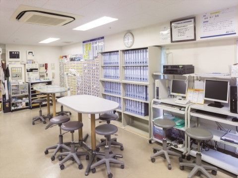「ニチイホーム 鷺沼南」の健康管理室。丁寧な対応を心掛けている。