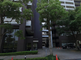 緑豊かな施設外観の様子