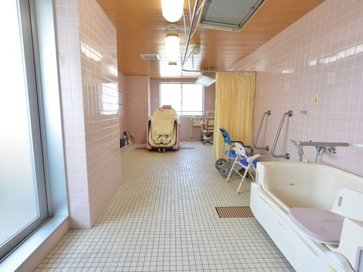 設備充実の浴室