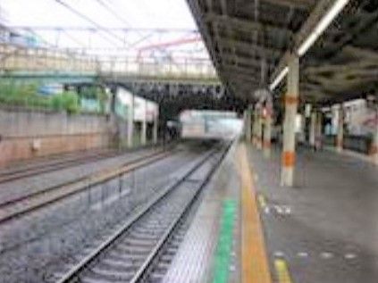 ハートフルニュー幕張の周辺環境。最寄り駅が複数点在している。