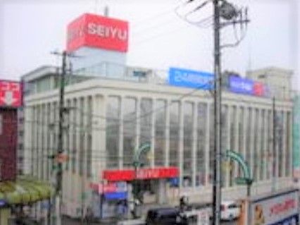 ハートフルニュー幕張の周辺環境。お買い物に便利な商業施設が近くに立地している。