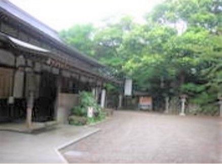 ハートフルニュー幕張の周辺環境。散歩などに適した場所に立地している。