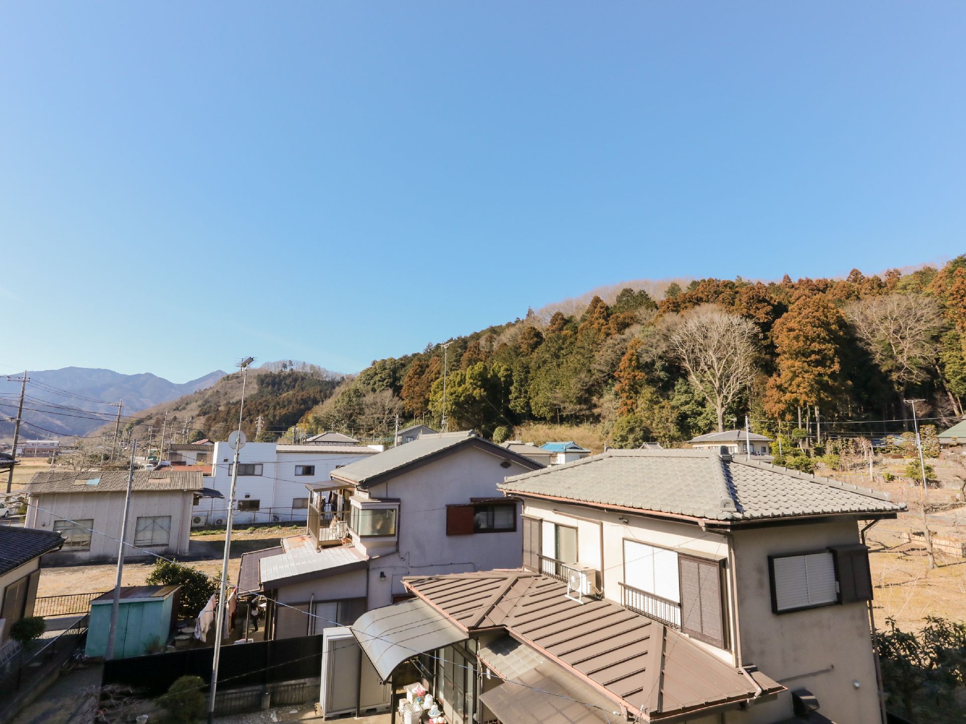 見渡すと自然が広がっている周辺環境