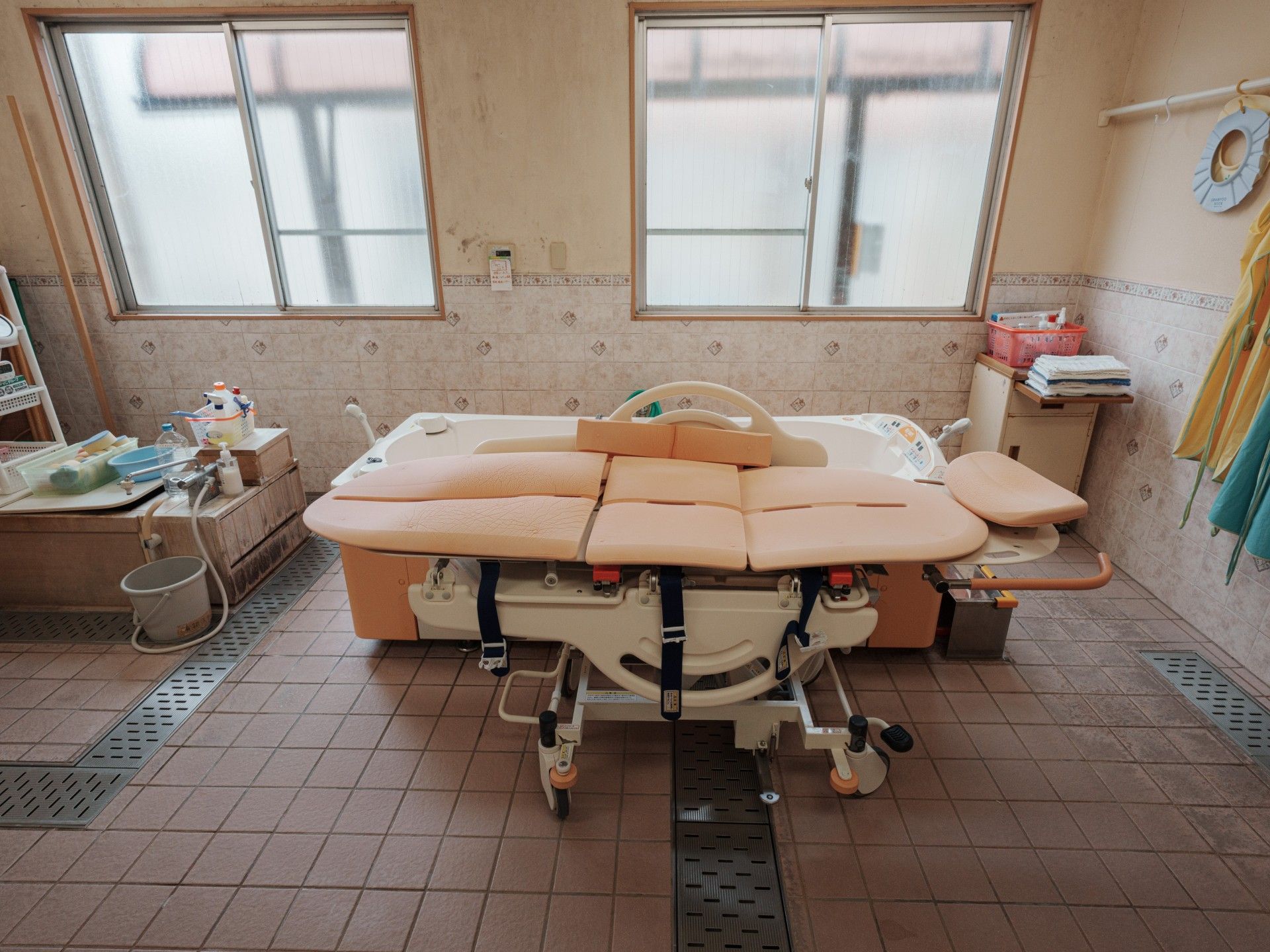 快適な入浴設備の部屋